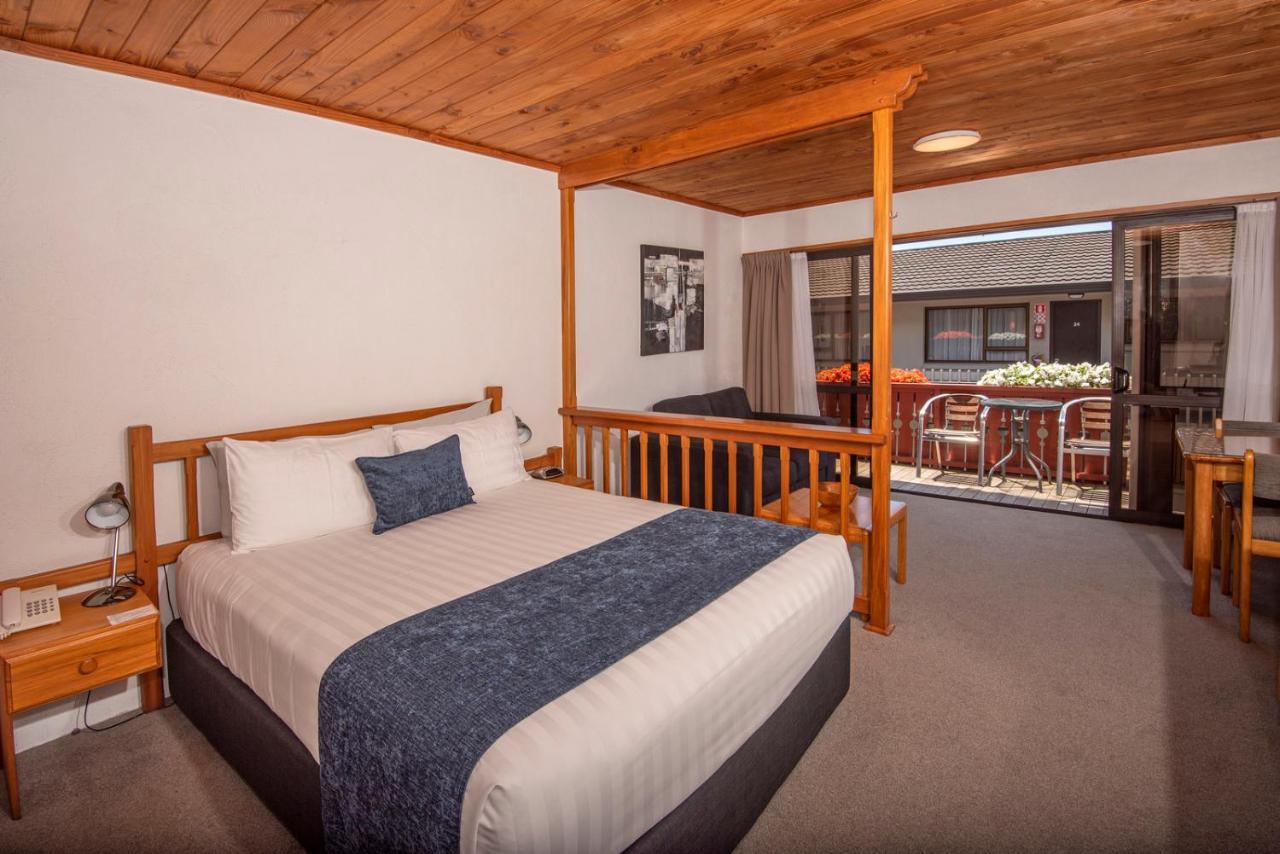 Swiss Chalet Lodge Motel Paihia Ngoại thất bức ảnh