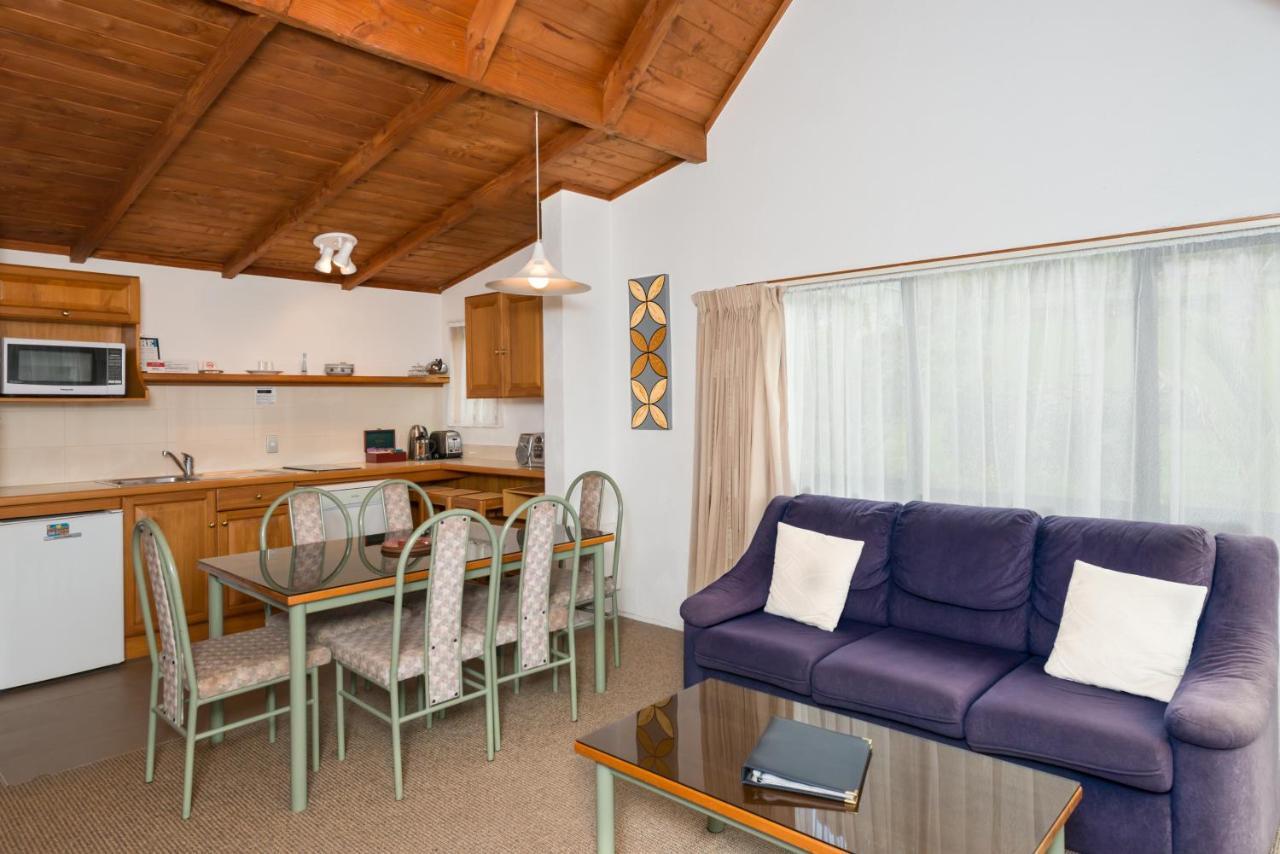 Swiss Chalet Lodge Motel Paihia Ngoại thất bức ảnh